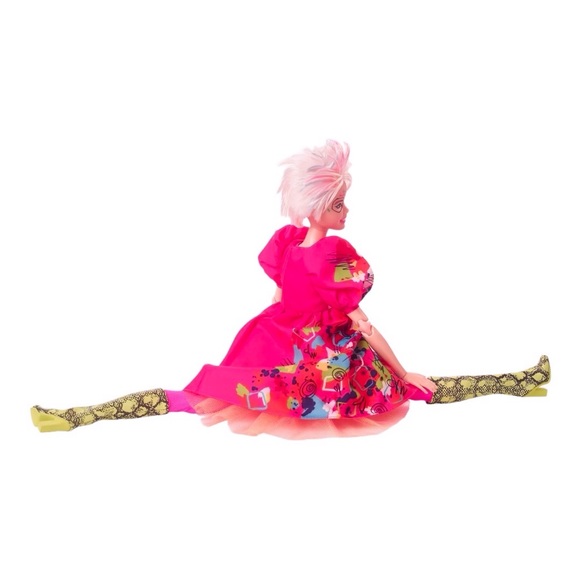 Weird Barbie - Barbie The Movie - Picture 10 of 14